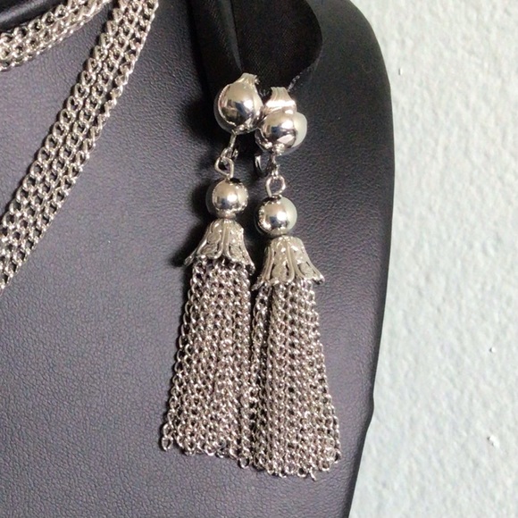 Stunning tassel pendant necklace and earrings. - Picture 5 of 6